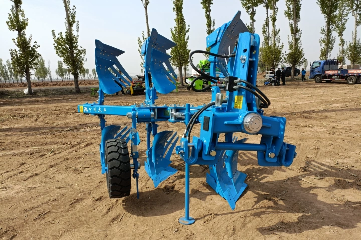 Premetni plug Pioneer, detalj konstrukcije