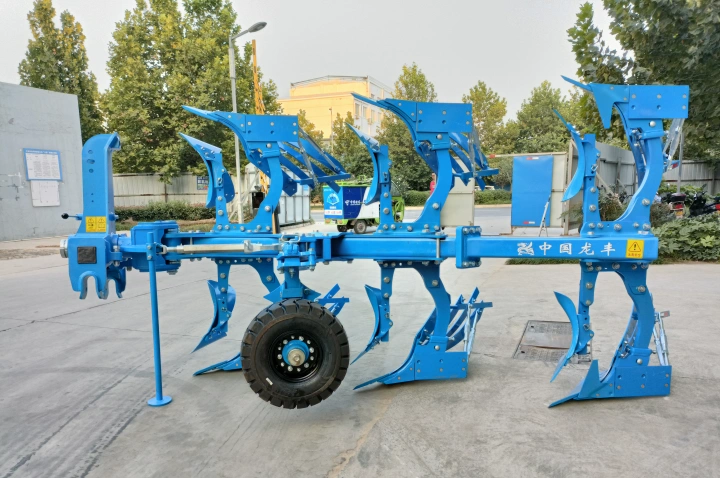 Premetni plug Pioneer, prikaz sa strane